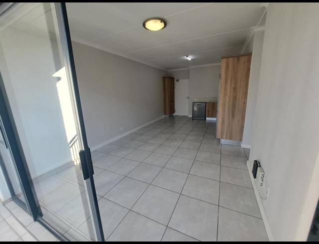 2 BEDROOM PROPERTY TO RENT IN BLYDE RIVERWALK ESTATE